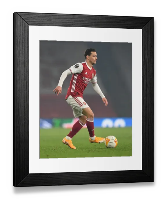 Framed Print : Arsenal's Cedric Soares in Action during UEFA Europa League Match against Molde FK Framed Print : Arsenal's Cedric Soares in Action during UEFA Europa League Match against Molde FK