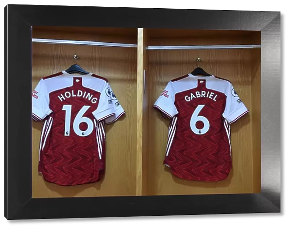 Arsenal Home Changing Room: Empty Arrows Prepare for Aston Villa Clash Amidst Pandemic