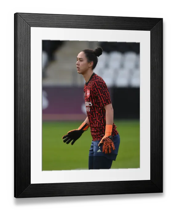 Framed Print : Arsenal Women vs Chelsea Women: Pre-Match Warm-Up - FA WSL 2020-21