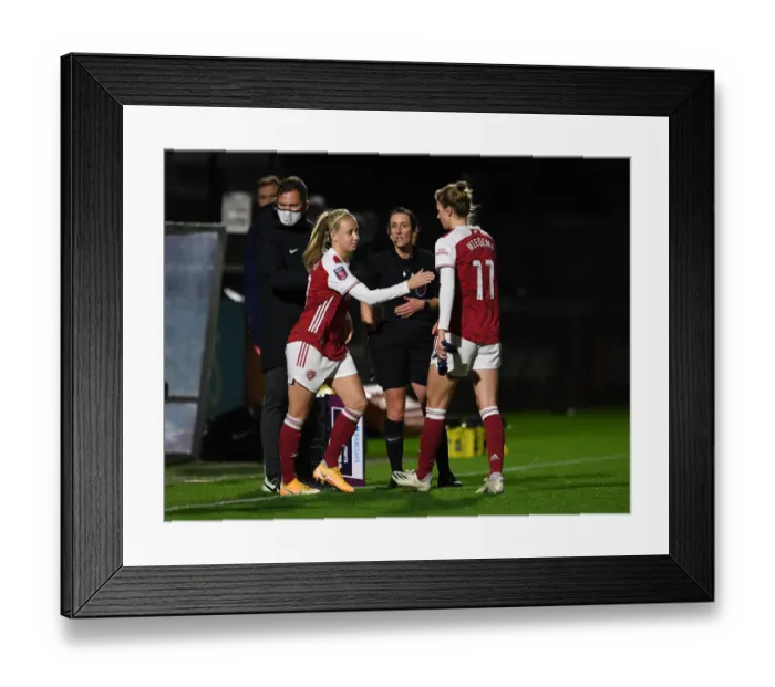 Framed Print : Arsenal Women Substitute Beth Mead Replaces Vivianne Miedema Against Tottenham Hotspur in Empty Meadow Park