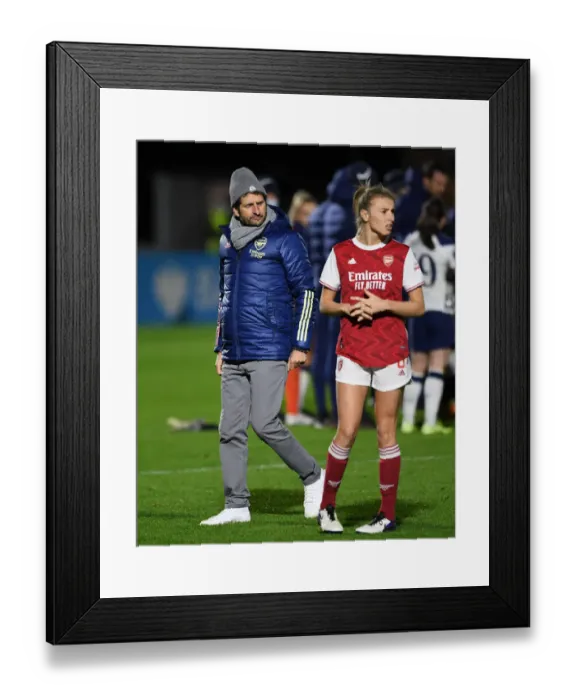 Framed Print : Arsenal Women Defeat Tottenham Hotspur in Empty FA Womens Continental League Cup Match: Joe Montemurro and Leah Williamson Celebrate Victory