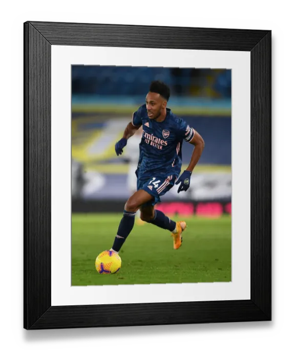 Framed Print : Aubameyang in Action: Leeds United vs. Arsenal, Premier League 2020-21 Framed Print : Aubameyang in Action: Leeds United vs. Arsenal, Premier League 2020-21