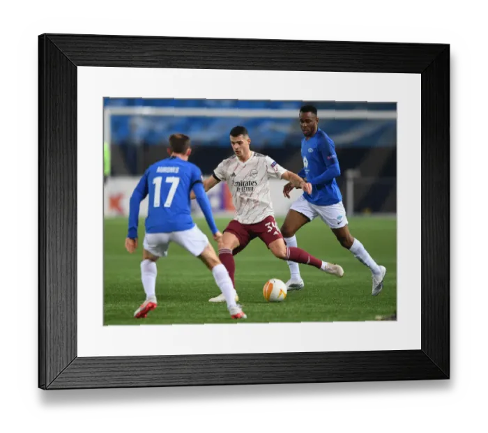 Framed Print : Molde FK v Arsenal FC: Group B - UEFA Europa League