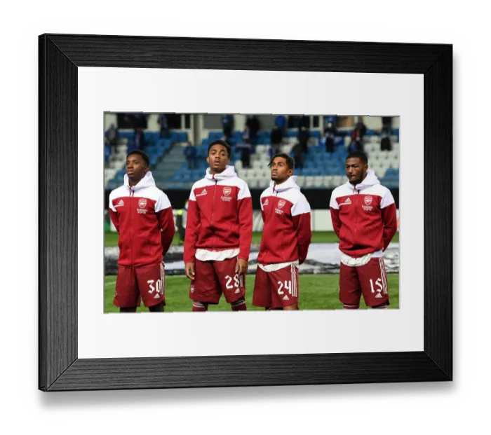 Framed Print : Arsenal FC Line-up Against Molde FK in Europa League Group Stage Match