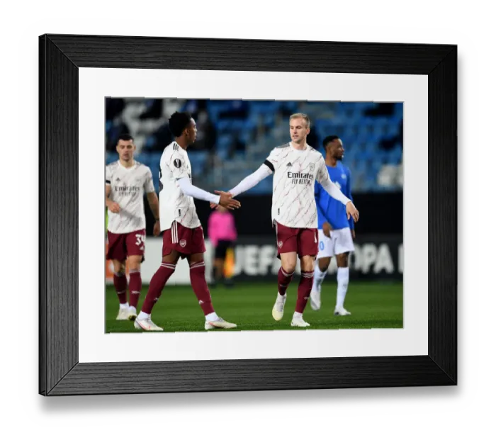 Framed Print : Arsenal's Joe Willock and Rob Holding in Action against Molde FK in UEFA Europa League Framed Print : Arsenal's Joe Willock and Rob Holding in Action against Molde FK in UEFA Europa League
