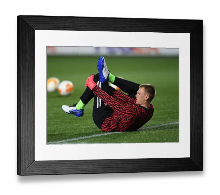 Framed Print : Arsenal FC Gears Up for Europa League Showdown against Molde FK in Norway