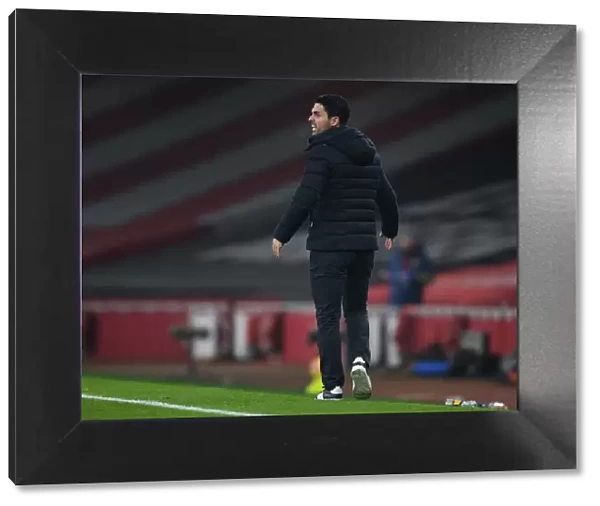 Arsenal vs. Wolverhampton Wanderers: Mikel Arteta Leads Empty Emirates Team (2020-21 Premier League)