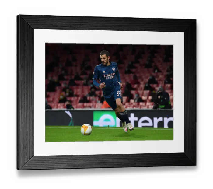 Framed Print : Arsenal's Dani Ceballos in Action against Rapid Wien in UEFA Europa League Framed Print : Arsenal's Dani Ceballos in Action against Rapid Wien in UEFA Europa League