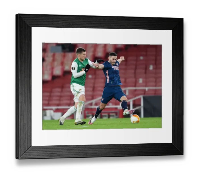 Framed Print : Arsenal's Sead Kolasinac in Europa League Action against Rapid Wien