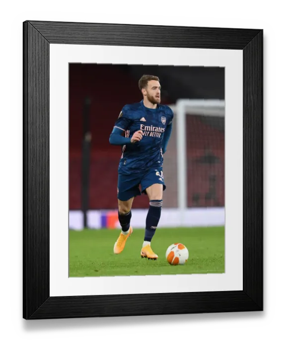 Framed Print : Calum Chambers in Action: Arsenal vs. Rapid Wien, Europa League 2020-21 (Arsenal FC) Framed Print : Calum Chambers in Action: Arsenal vs. Rapid Wien, Europa League 2020-21 (Arsenal FC)