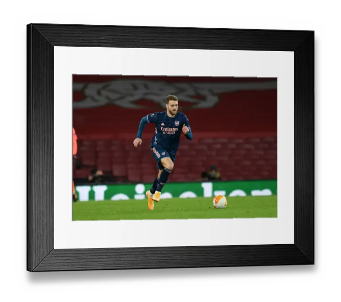 Framed Print : Calum Chambers in Action: Arsenal vs. Rapid Wien, UEFA Europa League (2020-21)