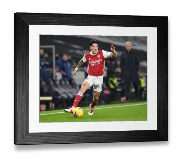 Framed Print : Arsenal's Bellerin Faces Off Against Tottenham in 2020-21 Premier League Clash