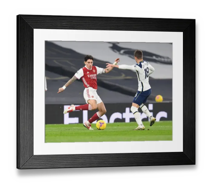 Framed Print : Tottenham vs Arsenal: Bellerin vs Lo Celso Clash in 2020-21 Premier League