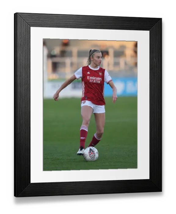 Framed Print : Arsenal's Leah Williamson in Action: FA WSL Match vs Birmingham City Women (2020-21)