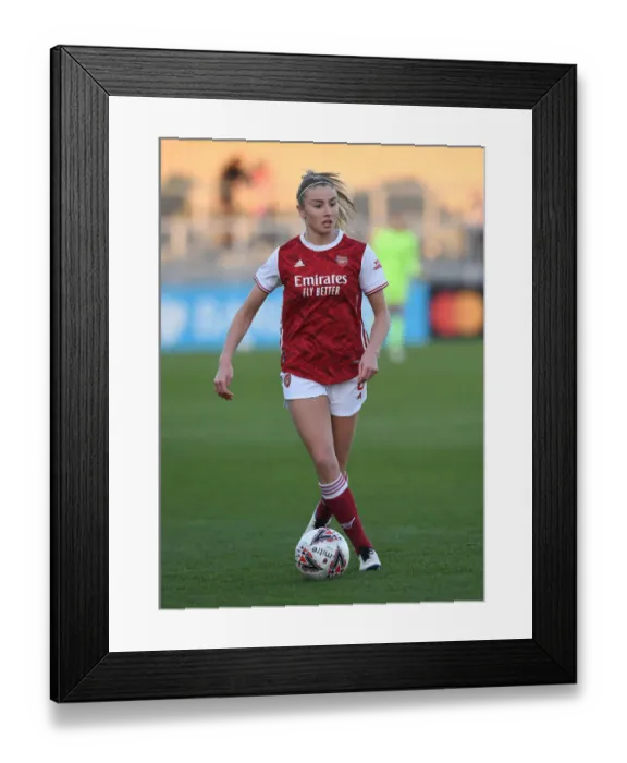 Framed Print : Arsenal's Leah Williamson in Action: Arsenal Women vs Birmingham City Women, FA WSL 2020-21 Framed Print : Arsenal's Leah Williamson in Action: Arsenal Women vs Birmingham City Women, FA WSL 2020-21