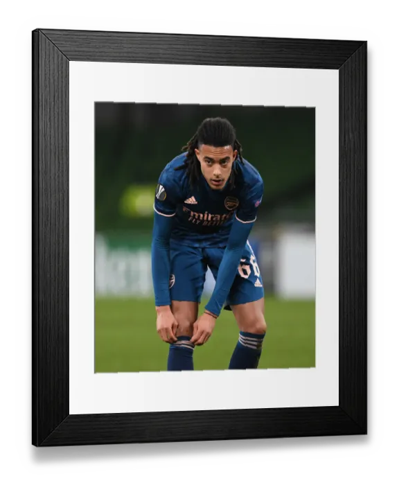 Framed Print : Miguel Azeez Stuns in Arsenal's Europa League Victory over Dundalk FC Framed Print : Miguel Azeez Stuns in Arsenal's Europa League Victory over Dundalk FC