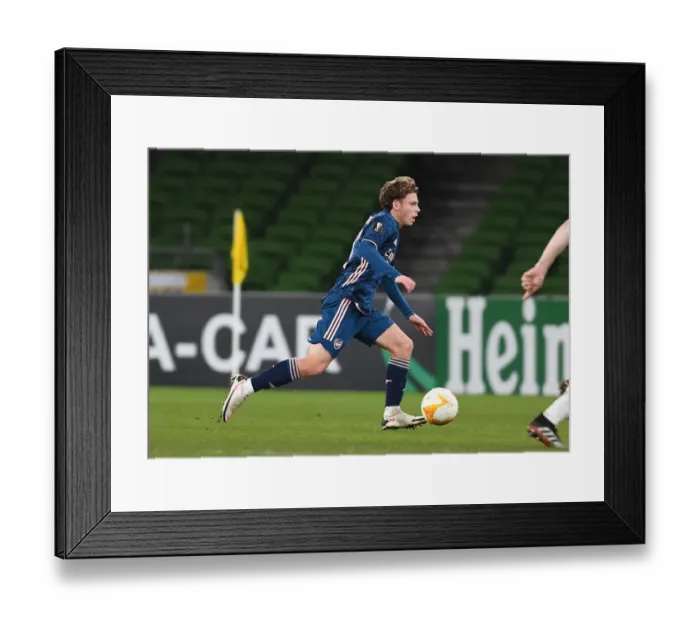 Framed Print : Arsenal's Ben Cottrell in Action during UEFA Europa League Match against Dundalk Framed Print : Arsenal's Ben Cottrell in Action during UEFA Europa League Match against Dundalk