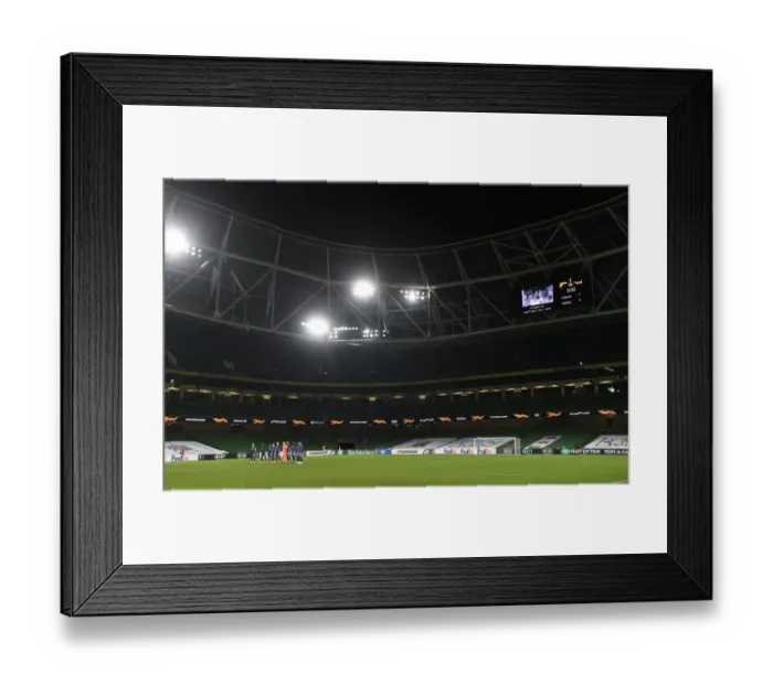 Framed Print : Arsenal and Dundalk Honor Paulo Rossi Ahead of Europa League Clash in Dublin