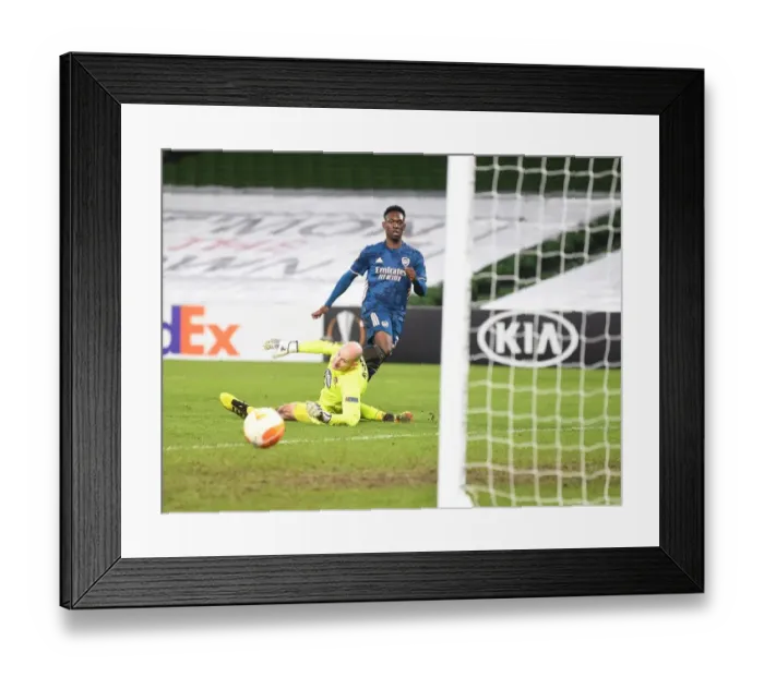 Framed Print : Arsenal's Balogun Scores Fourth in Thrashing of Dundalk in Europa League Framed Print : Arsenal's Balogun Scores Fourth in Thrashing of Dundalk in Europa League