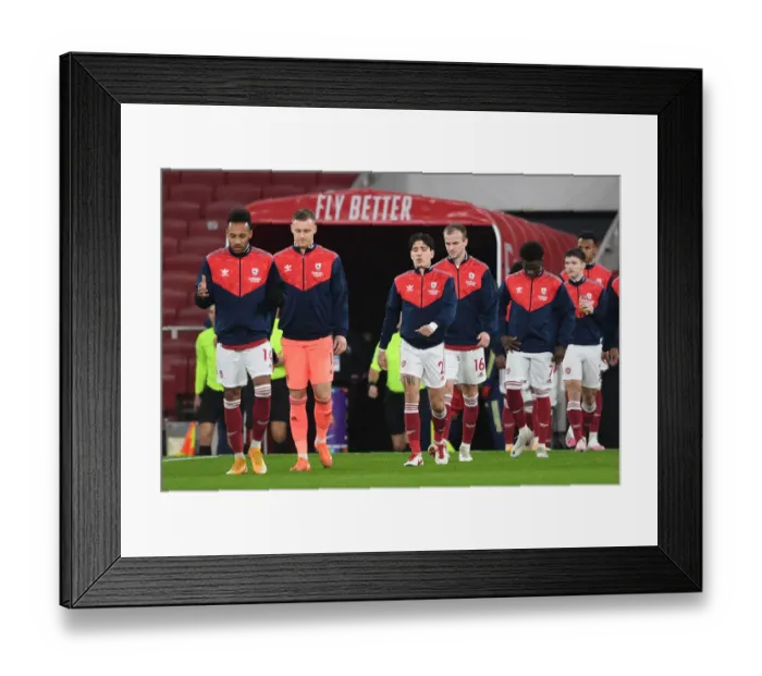 Framed Print : Arsenal Players Walk Out before Arsenal vs Burnley, Premier League 2020-21 Framed Print : Arsenal Players Walk Out before Arsenal vs Burnley, Premier League 2020-21