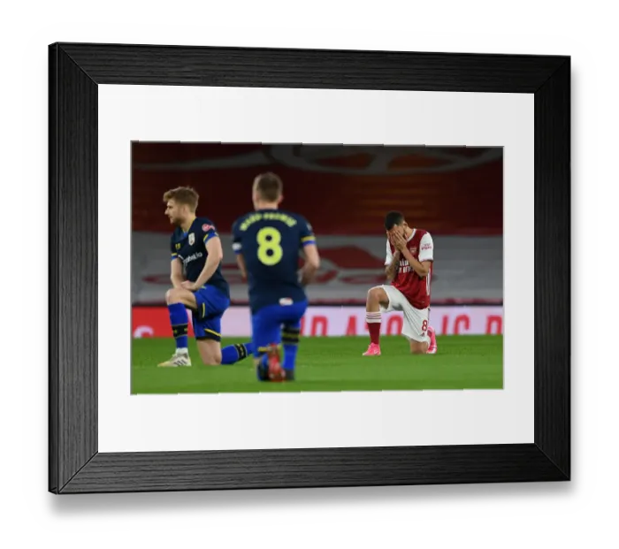 Framed Print : Arsenal vs Southampton: Dani Ceballos Leads Team in Premier League's Taking the Knee Protest Framed Print : Arsenal vs Southampton: Dani Ceballos Leads Team in Premier League's Taking the Knee Protest