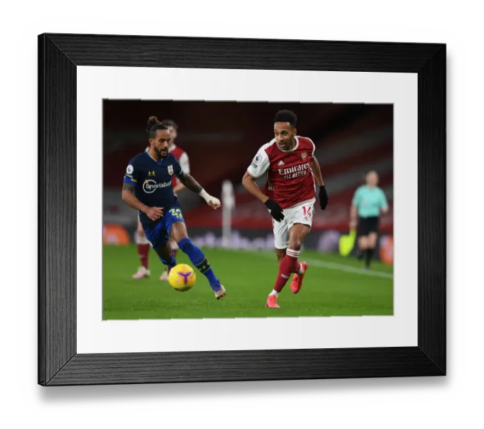 Framed Print : Arsenal Rivals Reunited: Aubameyang vs Walcott Battle in Arsenal vs Southampton Clash Framed Print : Arsenal Rivals Reunited: Aubameyang vs Walcott Battle in Arsenal vs Southampton Clash
