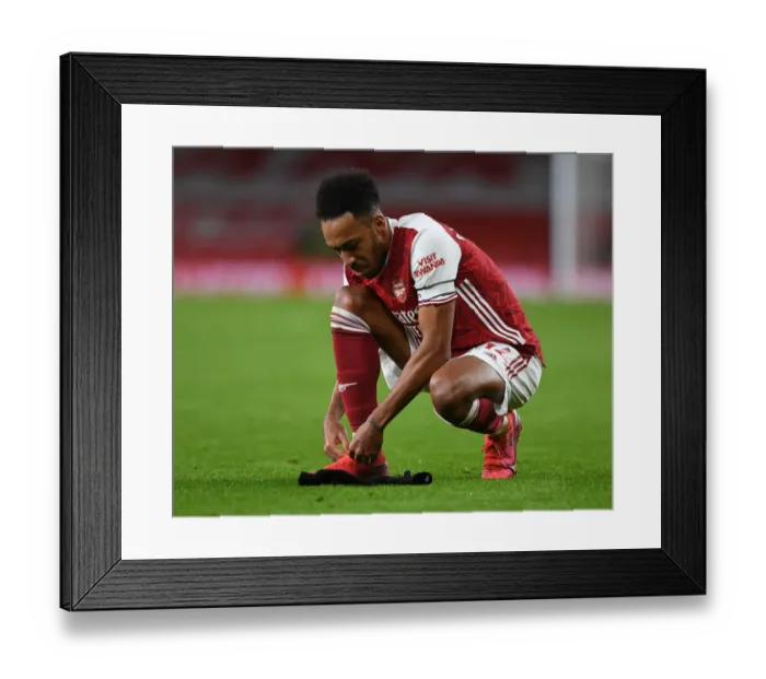 Framed Print : Arsenal's Aubameyang Scores Brace: Arsenal Victory over Southampton (December 2020)