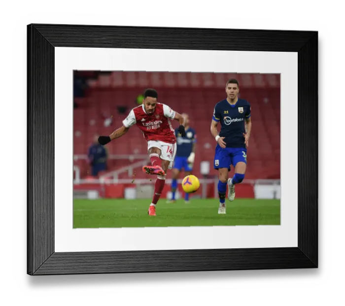 Framed Print : Last-Minute Drama: Aubameyang Scores Thrilling Winner for Arsenal against Southampton (December 2020) Framed Print : Last-Minute Drama: Aubameyang Scores Thrilling Winner for Arsenal against Southampton (December 2020)