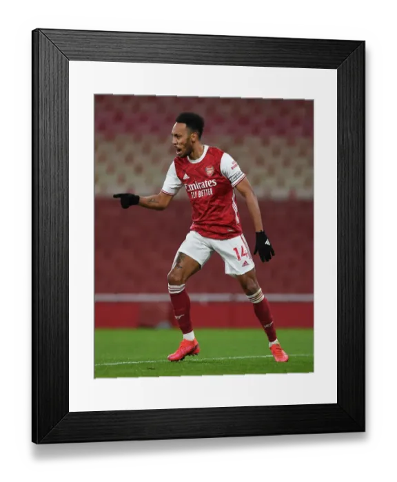 Framed Print : Arsenal's Aubameyang Scores in Premier League Victory over Southampton