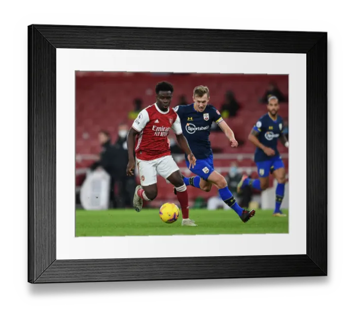 Framed Print : Arsenal vs Southampton: Bukayo Saka vs James Ward-Prowse Clash in Premier League Showdown Framed Print : Arsenal vs Southampton: Bukayo Saka vs James Ward-Prowse Clash in Premier League Showdown