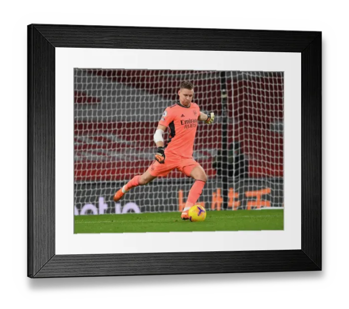 Framed Print : Arsenal's Bernd Leno in Action: Premier League 2020-21 - Arsenal vs. Southampton (Emirates Stadium) Framed Print : Arsenal's Bernd Leno in Action: Premier League 2020-21 - Arsenal vs. Southampton (Emirates Stadium)