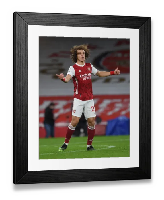 Framed Print : Arsenal's David Luiz in Action Against Southampton - Premier League 2020-21 Framed Print : Arsenal's David Luiz in Action Against Southampton - Premier League 2020-21