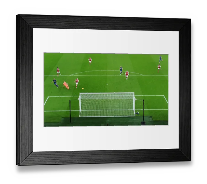 Framed Print : Theo Walcott's Emotional Return: Scoring Against Former Team Arsenal in Premier League 2020-21