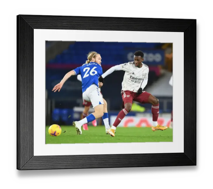 Framed Print : Eddie Nketiah vs Tom Davies: Battle at Goodison Park - Everton vs Arsenal, Premier League 2020-21