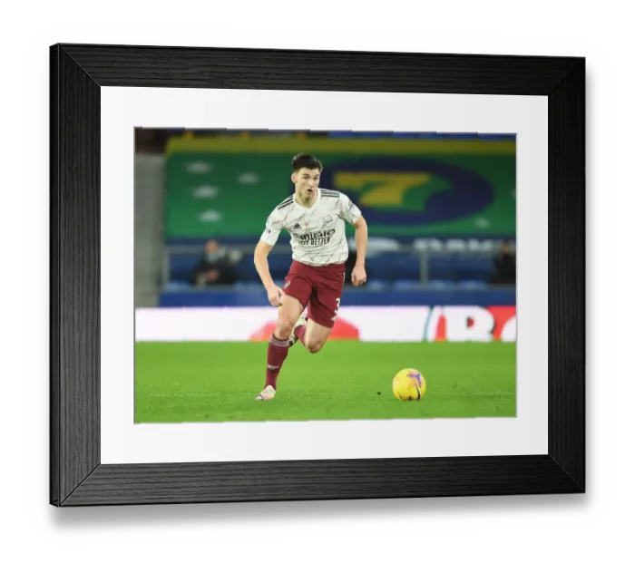 Framed Print : Arsenal's Kieran Tierney in Action Against Everton - Premier League 2020-21