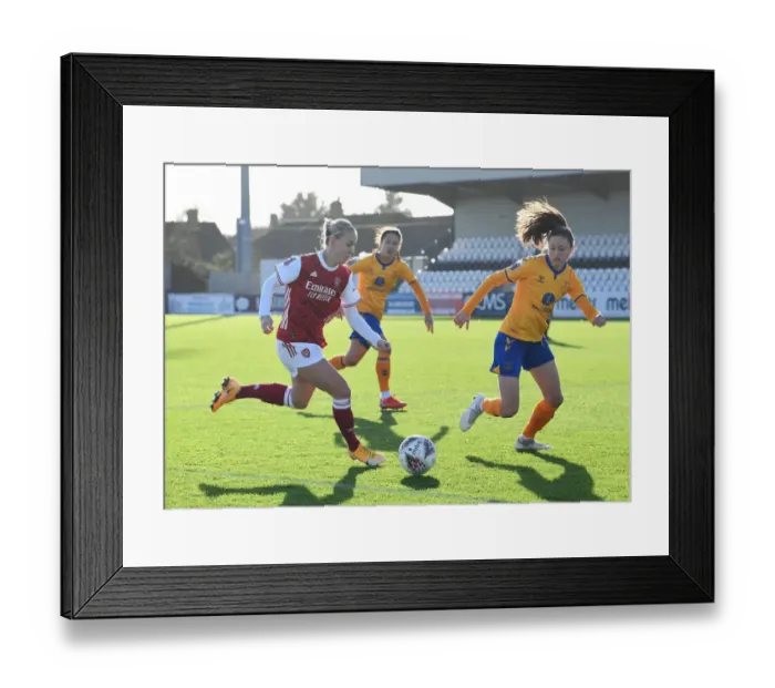 Framed Print : Arsenal Women vs Everton Women: Beth Mead Faces Off Against Danielle Turner in FA WSL Clash Framed Print : Arsenal Women vs Everton Women: Beth Mead Faces Off Against Danielle Turner in FA WSL Clash