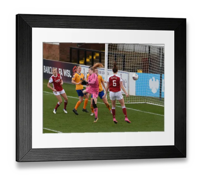 Framed Print : Arsenal Women's Super League Triumph: Jennifer Beattie's Hat-Trick Secures Victory over Everton Framed Print : Arsenal Women's Super League Triumph: Jennifer Beattie's Hat-Trick Secures Victory over Everton