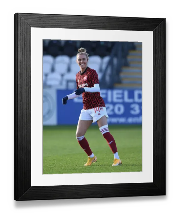Framed Print : Arsenal Women's Squad Pre-Match Warm-Up vs Everton: Jill Roord in Focus (Barclays FA WSL, 2020-21)