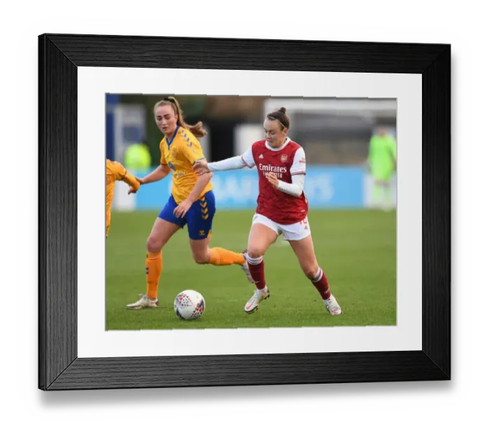 Framed Print : Arsenal Women vs Everton Women: Caitlin Foord Shines in Barclays FA WSL Clash