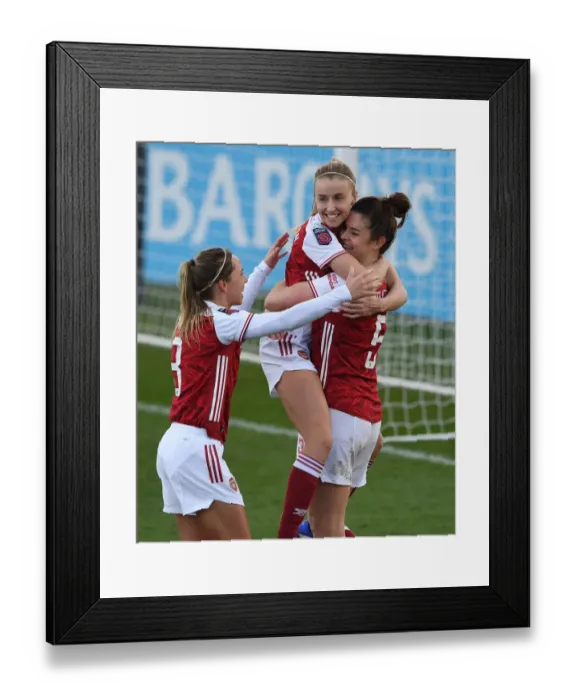 Framed Print : Arsenal Women's Super League Triumph: Beattie's Hat-Trick Seals Victory over Everton Framed Print : Arsenal Women's Super League Triumph: Beattie's Hat-Trick Seals Victory over Everton