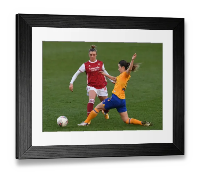 Framed Print : Arsenal Women vs. Everton Women: A FA WSL Clash at Meadow Park