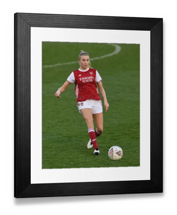 Framed Print : Arsenal's Leah Williamson in Action: Arsenal Women vs. Everton Women, Barclays FA WSL Clash at Meadow Park (2020-21) Framed Print : Arsenal's Leah Williamson in Action: Arsenal Women vs. Everton Women, Barclays FA WSL Clash at Meadow Park (2020-21)