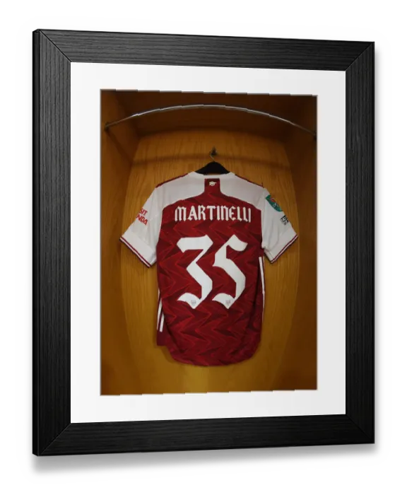 Framed Print : Arsenal v Manchester City - Carabao Cup Quarterfinal: Empty Arsenal Changing Room, Emirates Stadium Framed Print : Arsenal v Manchester City - Carabao Cup Quarterfinal: Empty Arsenal Changing Room, Emirates Stadium