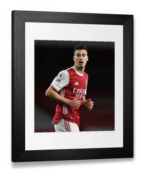 Framed Print : Arsenal's Martinelli Faces Chelsea in Empty Emirates Stadium - Premier League 2020-21 Framed Print : Arsenal's Martinelli Faces Chelsea in Empty Emirates Stadium - Premier League 2020-21