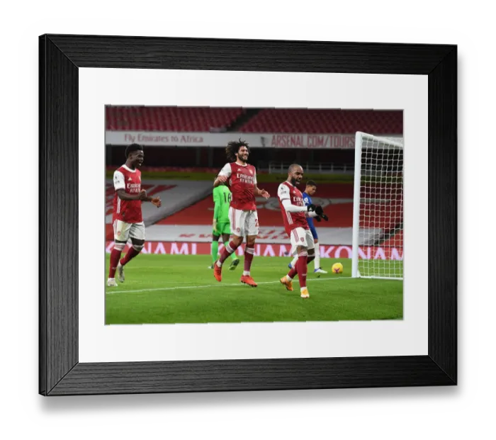 Framed Print : Arsenal Celebrate Lacazette's Goal: Arsenal v Chelsea, Premier League 2020-21