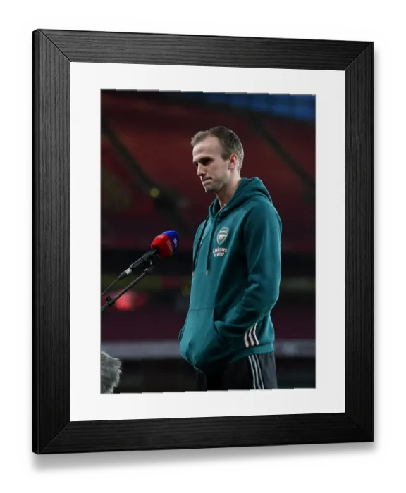 Framed Print : Arsenal's Rob Holding Awaits Chelsea Showdown: Premier League Clash at Emirates Stadium