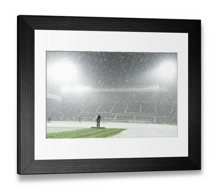 Framed Print : Snowy Showdown: Arsenal vs. West Bromwich Albion, Premier League 2020-21