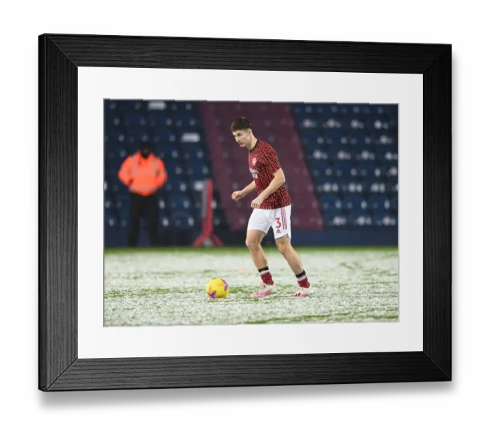Framed Print : Arsenal's Kieran Tierney Prepares for West Bromwich Albion Clash (January 2021) Framed Print : Arsenal's Kieran Tierney Prepares for West Bromwich Albion Clash (January 2021)