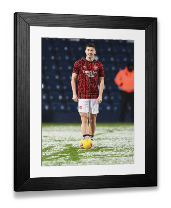 Framed Print : Arsenal's Kieran Tierney Readies for West Bromwich Albion Clash in Premier League (January 2021) Framed Print : Arsenal's Kieran Tierney Readies for West Bromwich Albion Clash in Premier League (January 2021)
