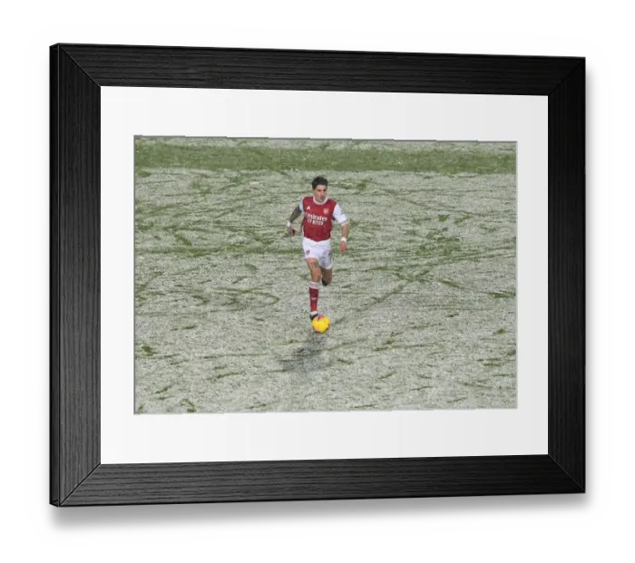 Framed Print : D53 2829. Hector Bellerin (Arsenal). West Bromwich Albion 0:4 Arsenal